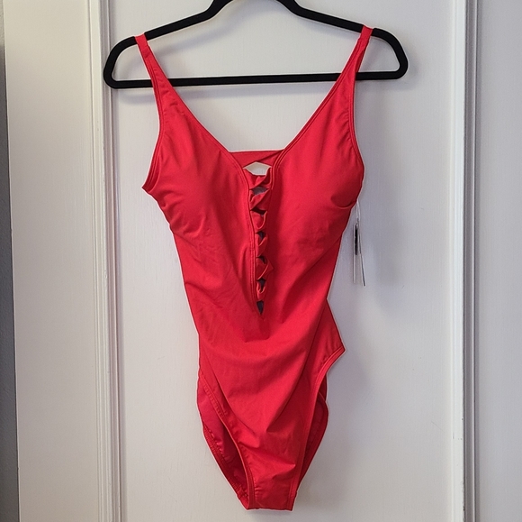 🌺 SOLD 🌺 BLEU by Rod Beattie Red Swimsuit - Picture 3 of 8